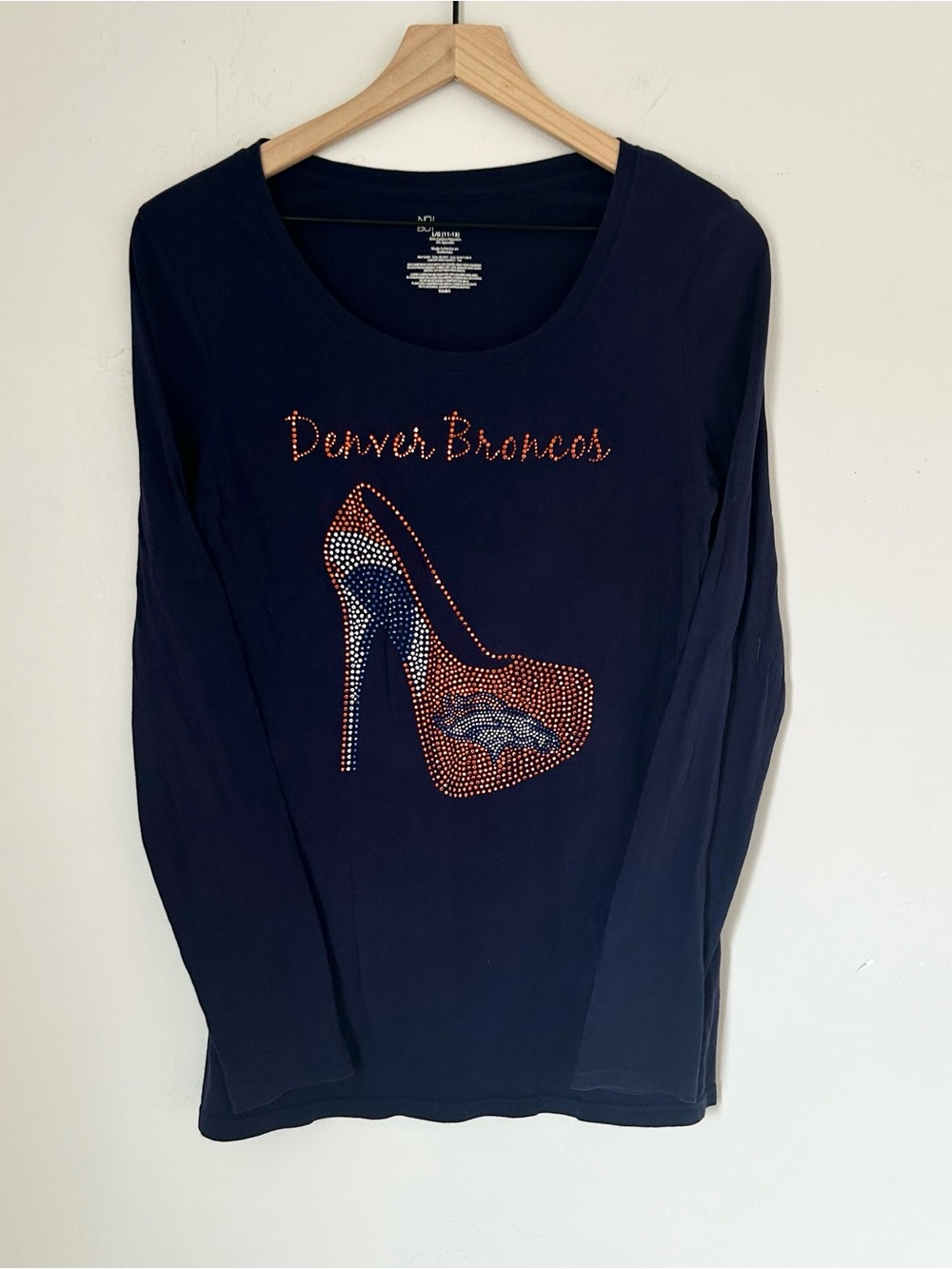 Denver Broncos Women’s Bedazzled Long Sleeve T-shirt
